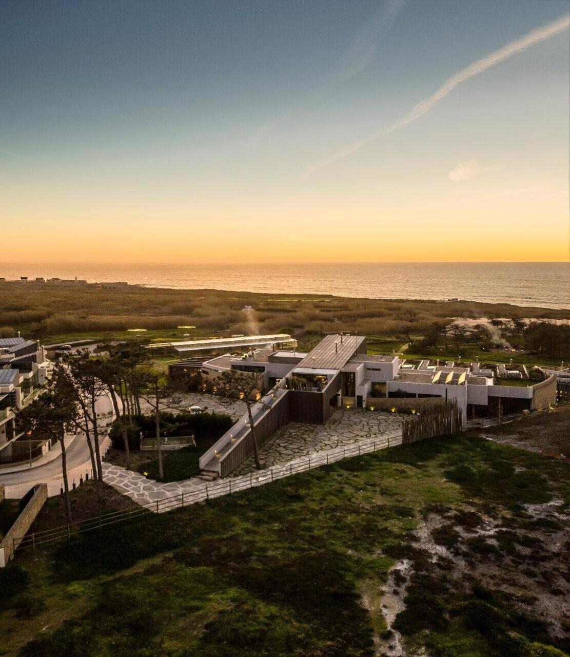 Areias Do Seixo Hotel سانتا كروز المظهر الخارجي الصورة
